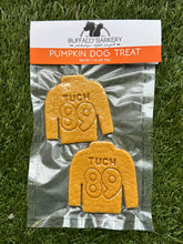 Load image into Gallery viewer, Sabres Players Pumpkin Biscuit