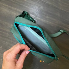 Load image into Gallery viewer, Wilderdog Stasher Snack Bag