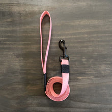 Load image into Gallery viewer, Wilderdog Waterproof Leashes